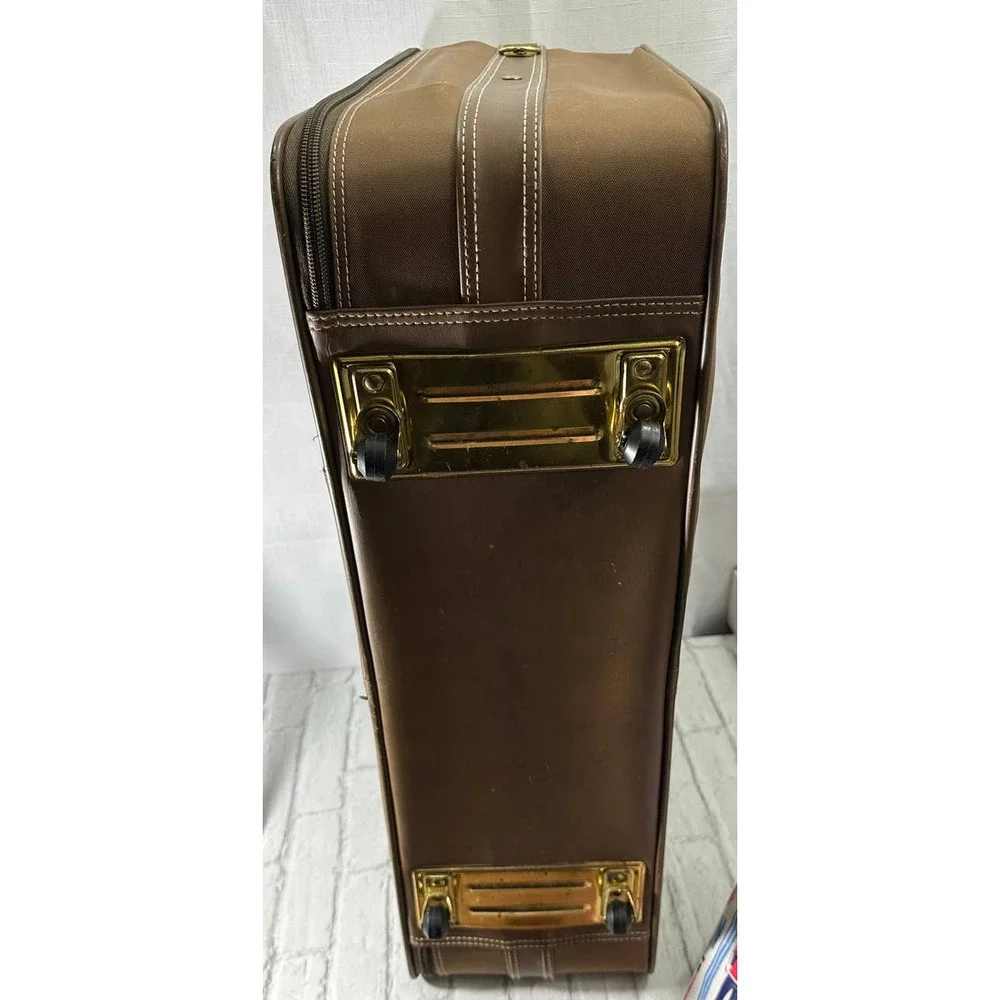 Vintage Verdi Chocolate Brown Suitcase With Wheels And Front Zip Pocket